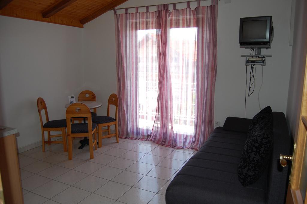Apartments Bojanic Vodice Pokoj fotografie